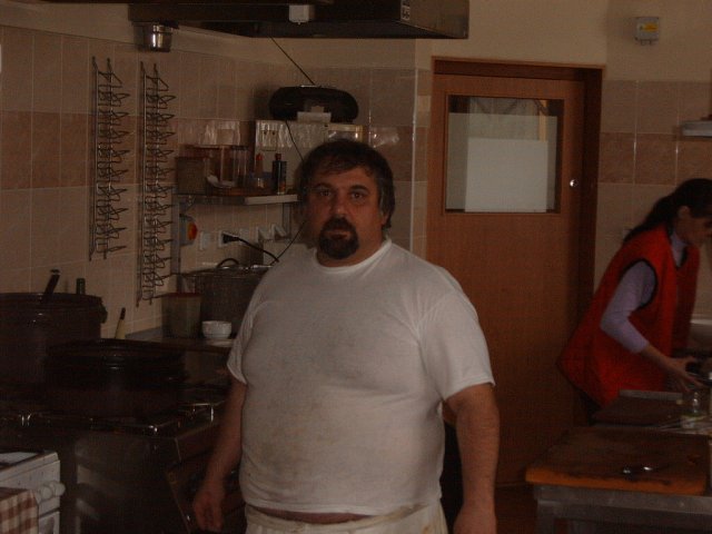 img00004.jpg