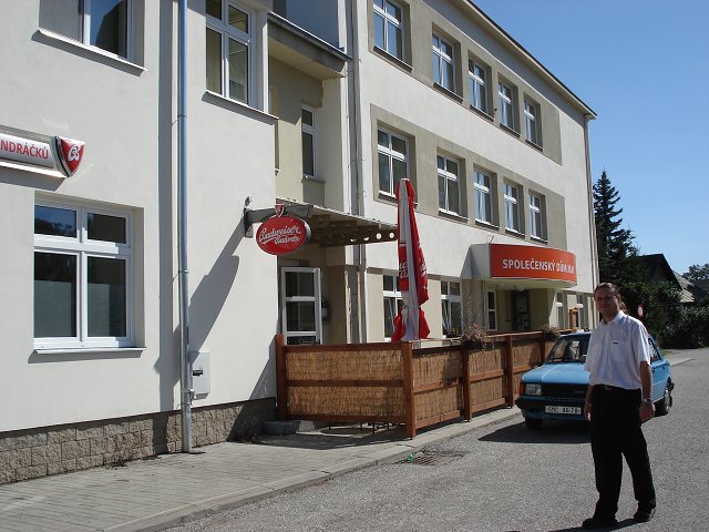 img00006.jpg